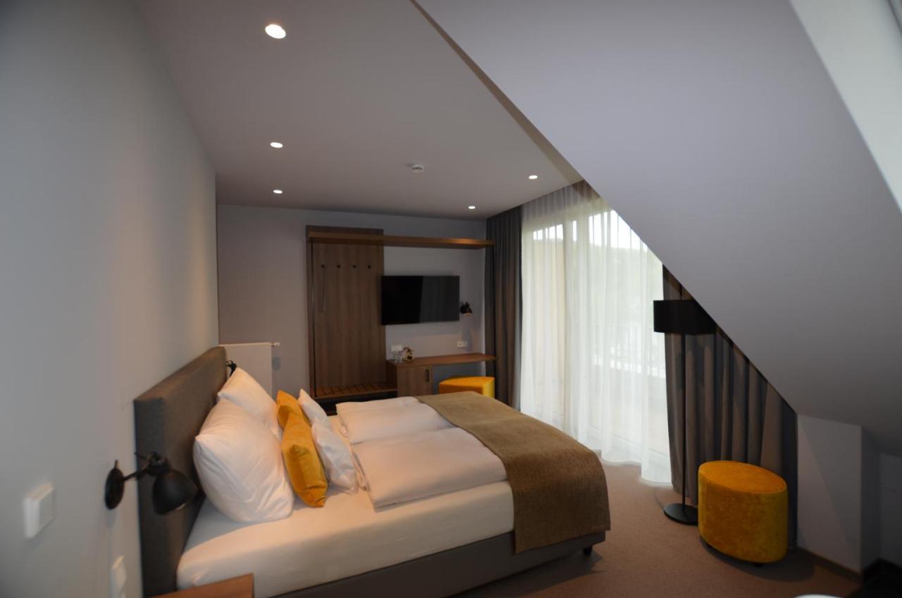Boutique Hotel Moselgarten Bullay Exterior photo